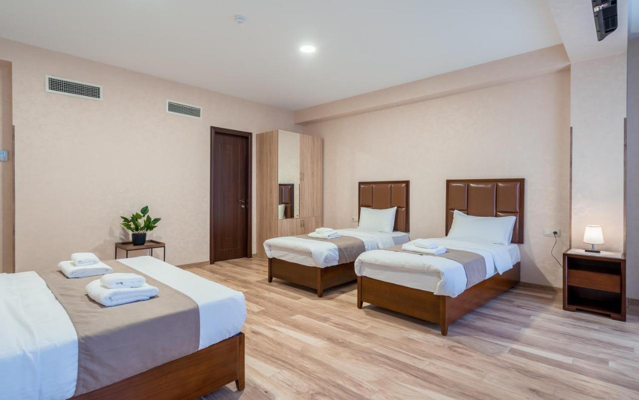 Aura Hotel Tbilisi Luaran gambar