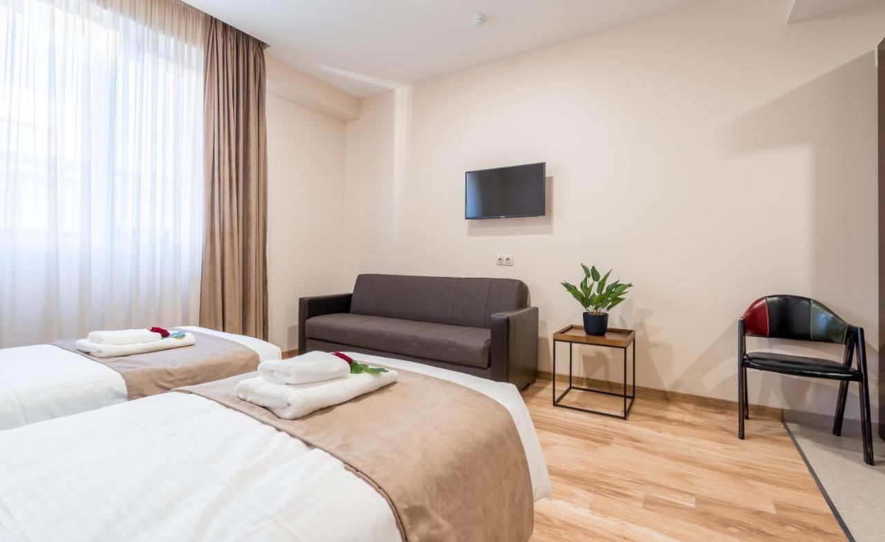 Aura Hotel Tbilisi Luaran gambar