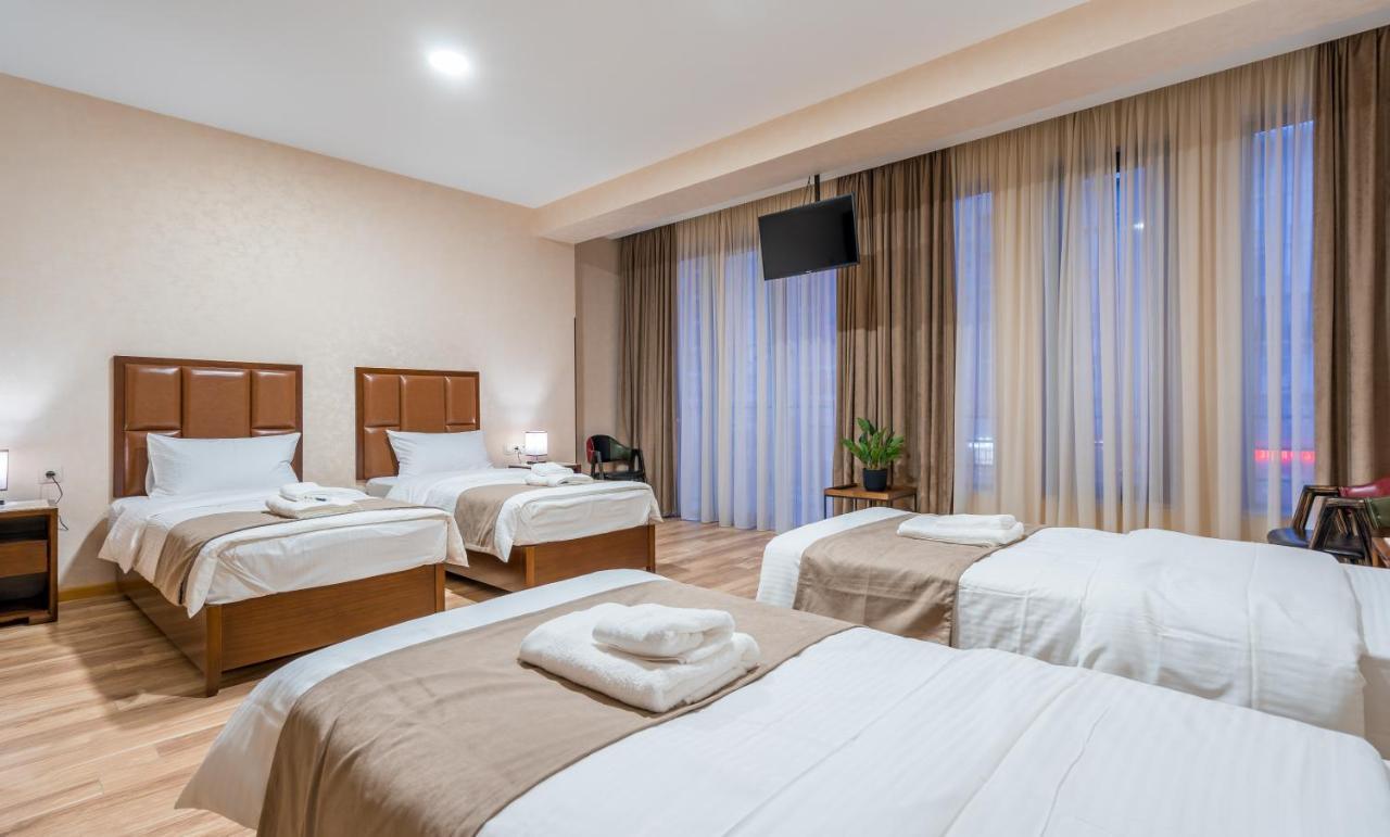 Aura Hotel Tbilisi Luaran gambar