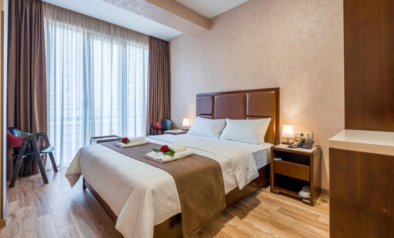 Aura Hotel Tbilisi Luaran gambar