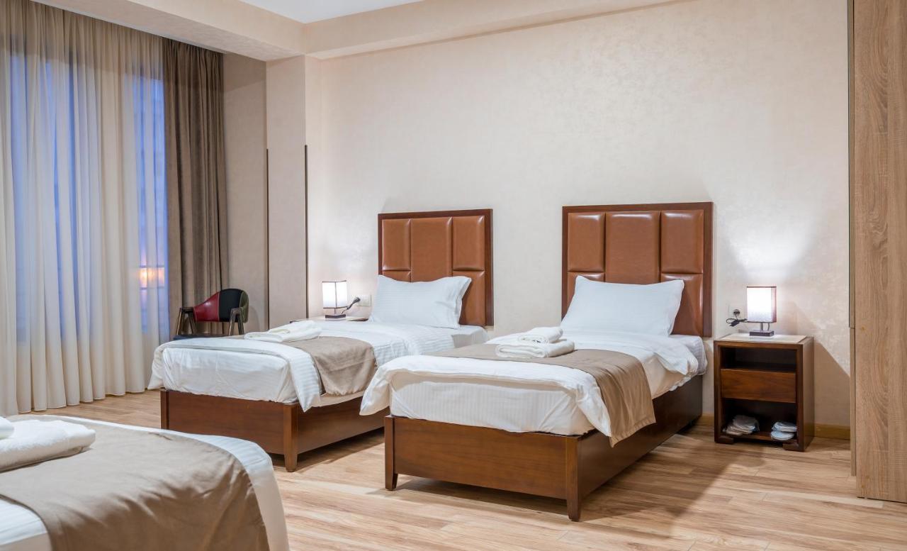 Aura Hotel Tbilisi Luaran gambar